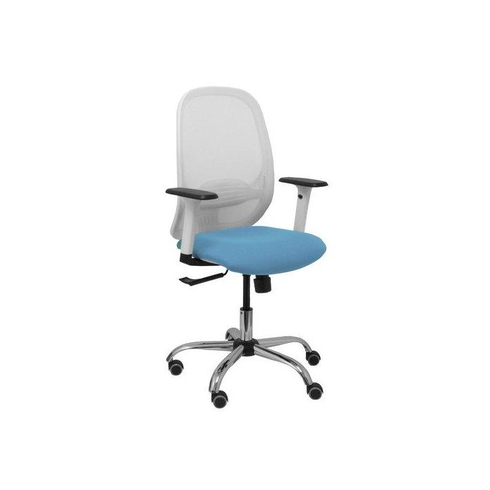 Silla Piqueras Y Crespo Cilanco Blanca Uso Intensivo Brazos Regulables Mecanismo Sincro Con Regulador De Tension Refuerzo Lumbar Regulable Base Cromada Ruedas Parquet Respaldo De Malla Blanca Y Asiento Tapizado Bali Azul Cielo