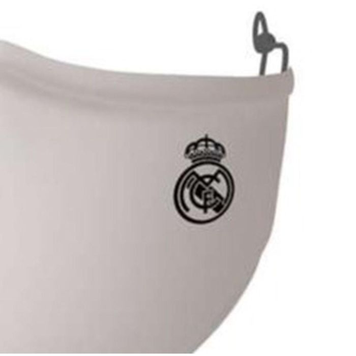 Mascarilla infantil real madrid blanca 1 Mascarilla infantil real madrid blanca 1