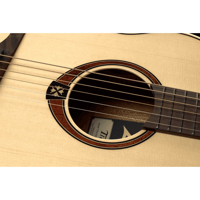LAG Guitarra Acústica Lâg Travel Spruce Natural Folk Tapa Abeto Engelmann Macizo Fondo Y Aros Caoba Brillante 6 Cuerdas 8
