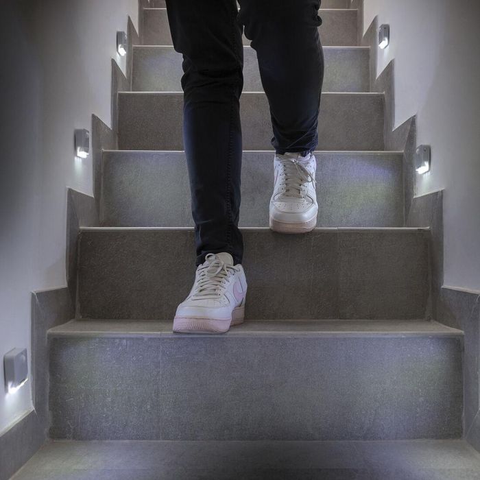 Luz LED con Sensor de Movimiento Lumtoo InnovaGoods 2 Unidades 12