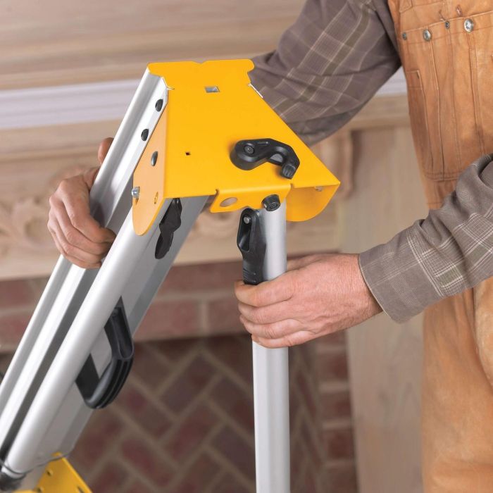 DEWALT Paneelsaege 305 mm 1675 Watt 7