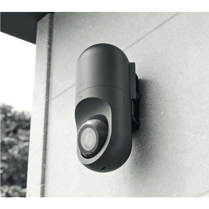 Ubiquiti Wall/Pole mount, Polycarbonate/Rubber, IPX4, 3-pack 4 Ubiquiti Wall/Pole mount, Polycarbonate/Rubber, IPX4, 3-pack 4
