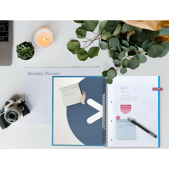 Antartik Cuaderno espiral A4 micro forrado 120 hojas 90gr cuadro 5mm 5 bandas azul marino 10