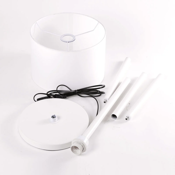 Lámpara de Suelo "Tony" [SKD-F014-W] 4