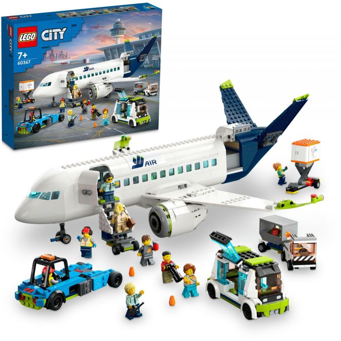 Lego 60367 Avión de Pasajeros City Exploration Juguete con Remolcador, Autobús y 9 Minifiguras - Para Mayores de 7 Años 9