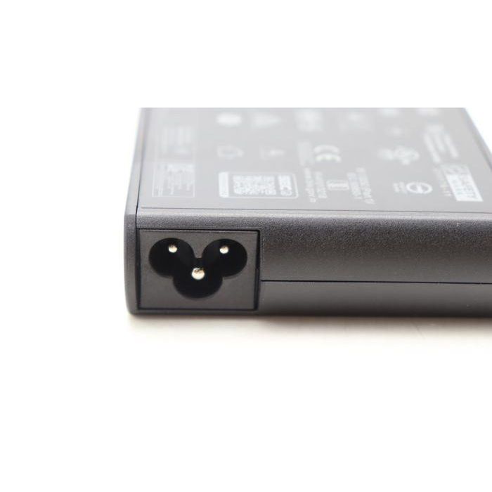 Lenovo 135W USB-C AC adapter with multiple voltage outputs (20V, 15V, 9V, 5V), suitable for Lenovo devices. 4