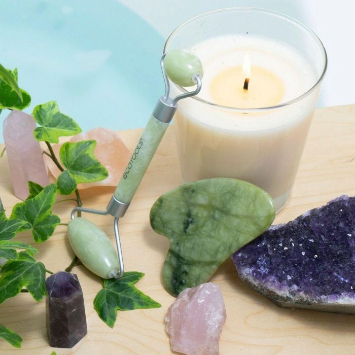 Ecotools Set Cosmética Facial Jade 2 Piezas: Rodillo y Guasha Jade. Masaje Detox, Purificante, Anti-Hinchazón, Cruelty Free, Vegano 1 Ecotools Set Cosmética Facial Jade 2 Piezas: Rodillo y Guasha Jade. Masaje Detox, Purificante, Anti-Hinchazón, Cruelty Free, Vegano 1