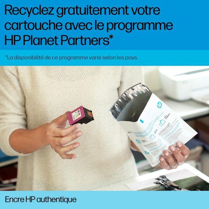 HP 62 Tri-color Original Ink Cartridge 16 HP 62 Tri-color Original Ink Cartridge 16