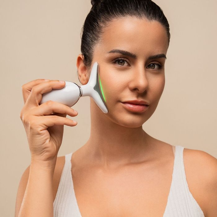 Masajeador Facial Eléctrico Reafirmante para Cara y Cuello con LED, EMS y Calor Selora InnovaGoods 0 Masajeador Facial Eléctrico Reafirmante para Cara y Cuello con LED, EMS y Calor Selora InnovaGoods 0