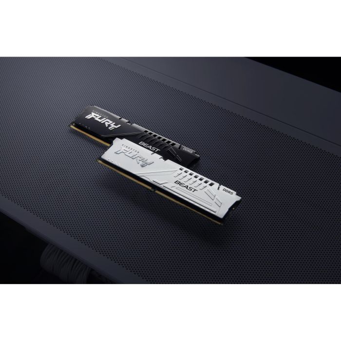 Kingston Fury Beast 32GB DIMM DDR5 5600MT/s CL36 White EXPO para PC 4 Kingston Fury Beast 32GB DIMM DDR5 5600MT/s CL36 White EXPO para PC 4