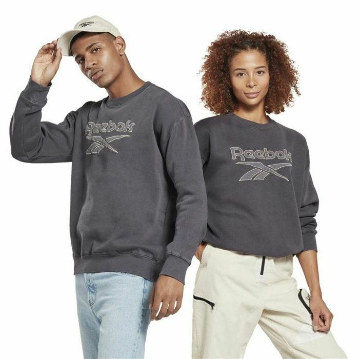 Sudadera sin Capucha Hombre Reebok Classics Premium Gris oscuro L 1 Sudadera sin Capucha Hombre Reebok Classics Premium Gris oscuro L 1