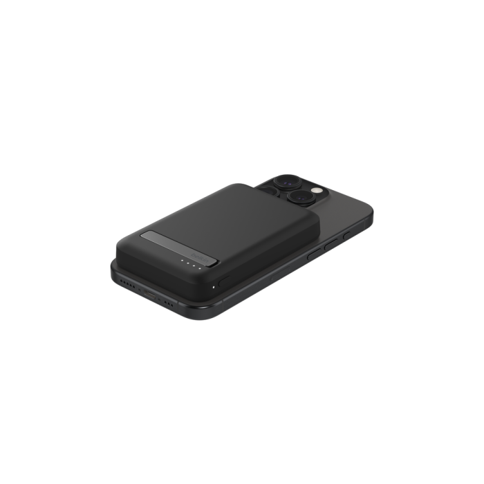 Belkin 5K Qi2 Magsafe Compatible Powerbank With Kickstand 3