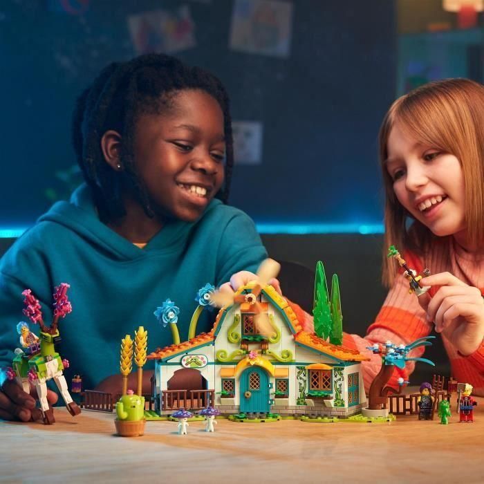 LEGO DREAMZzz 71459 Establo de Criaturas de Ensueño, Juguete de Granja con Figura de Ciervo 2 en 1 4 LEGO DREAMZzz 71459 Establo de Criaturas de Ensueño, Juguete de Granja con Figura de Ciervo 2 en 1 4