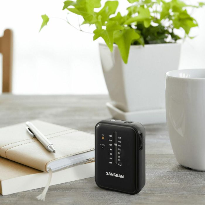 Radio Portátil Sangean SR-32 Negro AM/FM 28 Radio Portátil Sangean SR-32 Negro AM/FM 28