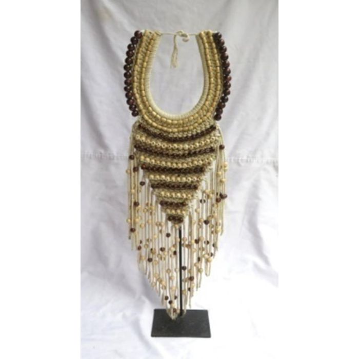 DKD Home Decor Collar Decorativo Balinés de Conchas y Hierro, Natural y Negro, 70 cm Alto x 25 cm Ancho x 15 cm Largo