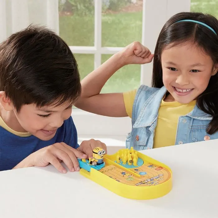 Epoch Games - Juegos de Época - Minions U-turn Bowling - Juego de Bolos de Minions - EPO5054131075180