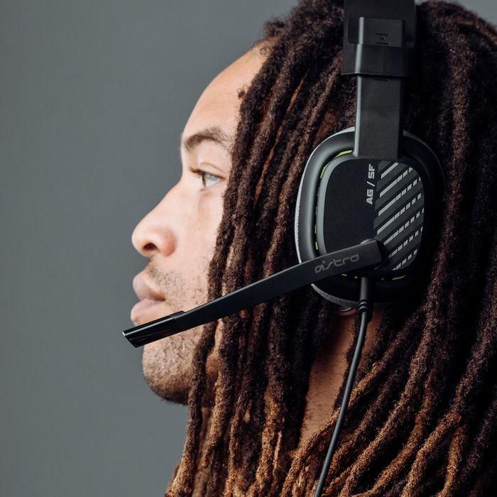Auriculares con Micrófono Gaming Logitech A10 Negro 2 Auriculares con Micrófono Gaming Logitech A10 Negro 2