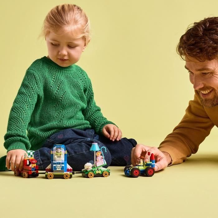 Lego Disney Pixar Tren de Celebración Toy Story con Coche RC, Set de Construcción para Niños y Niñas, Edad 4+ años 4 Lego Disney Pixar Tren de Celebración Toy Story con Coche RC, Set de Construcción para Niños y Niñas, Edad 4+ años 4