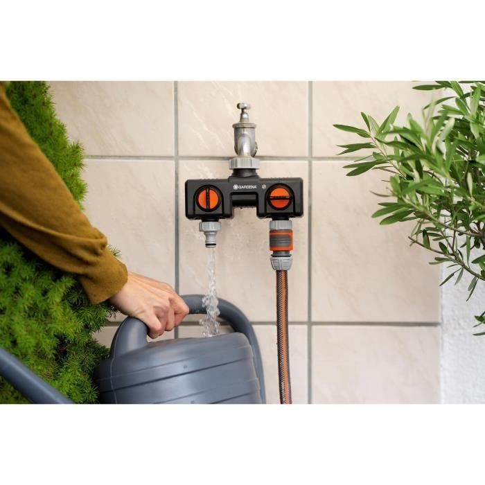 Distribuidor 2 vías con adaptador gardena 3