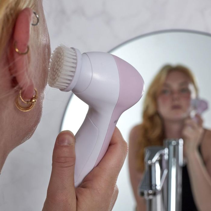 Cosmetic Club Cepillo Facial 3 En 1 con 3 Cabezales Intercambiables: Limpieza, Exfoliación y Aplicación de Cremas 5