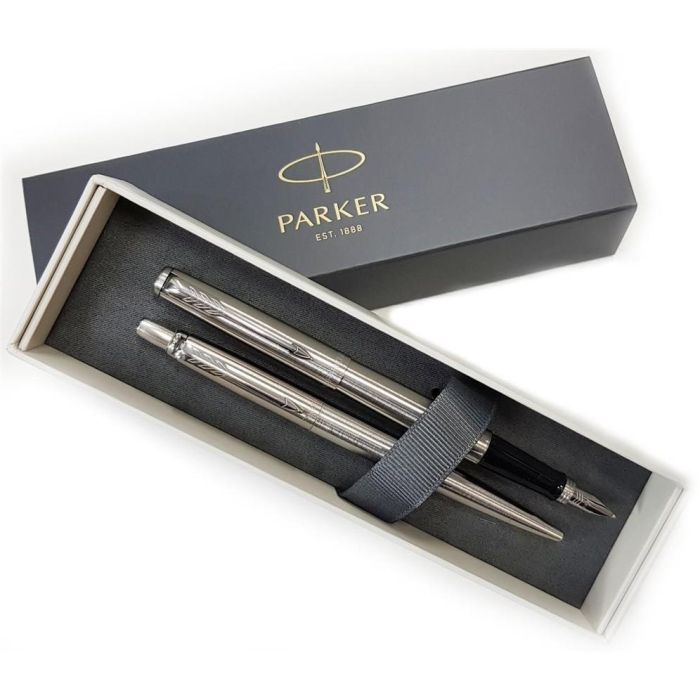 Parker Juego Bolígrafo y Pluma Estilográfica Jotter Acero Inoxidable Adornos Cromados Diseño Icónico con Estuche Parker 1 Parker Juego Bolígrafo y Pluma Estilográfica Jotter Acero Inoxidable Adornos Cromados Diseño Icónico con Estuche Parker 1
