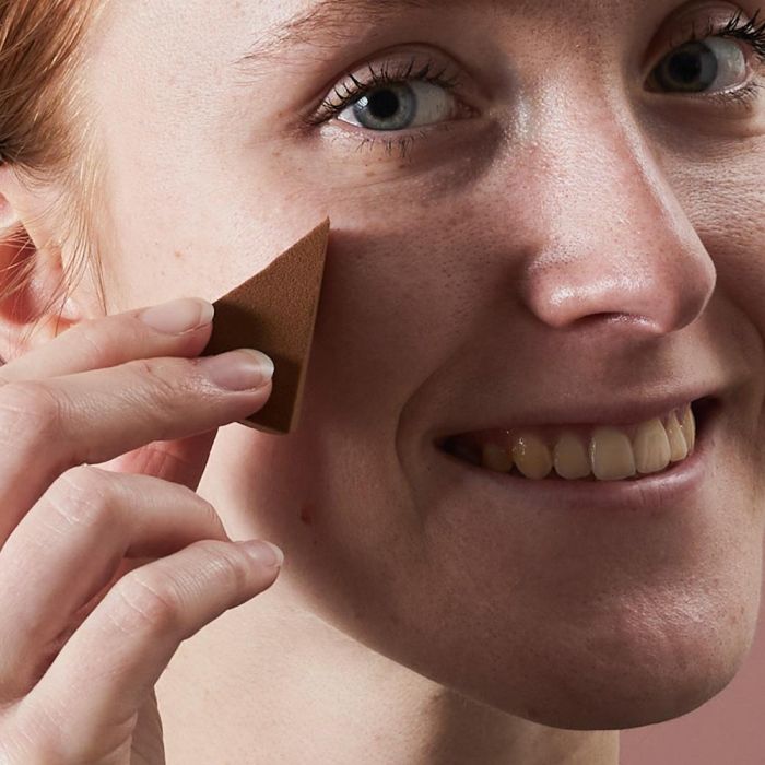 Cosmetic Club Juego de 25 Esponjas de Maquillaje, 5 Formas Diferentes, Reutilizables y Lavables para Aplicación Perfecta 5 Cosmetic Club Juego de 25 Esponjas de Maquillaje, 5 Formas Diferentes, Reutilizables y Lavables para Aplicación Perfecta 5