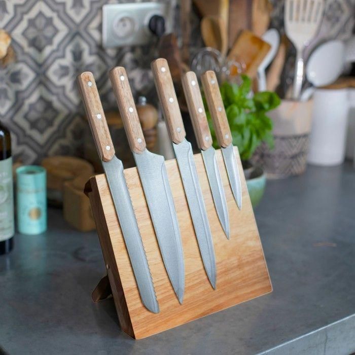 Livoo MEC136 - Juego de 5 cuchillos con hoja de acero inoxidable - Incluye soporte magnético - Medidas: 20 a 32,5 cm 1