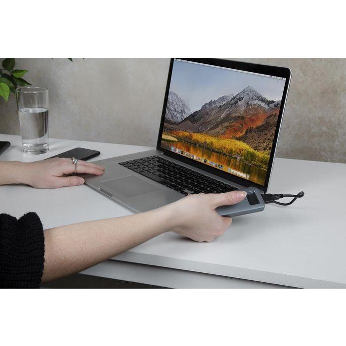 Verbatim 1 TB, M.2 SSD, 256-bit AES, 5Gbps, USB-C, 111 x 40 x 13 mm, 58.5 g, Grey 13 Verbatim 1 TB, M.2 SSD, 256-bit AES, 5Gbps, USB-C, 111 x 40 x 13 mm, 58.5 g, Grey 13