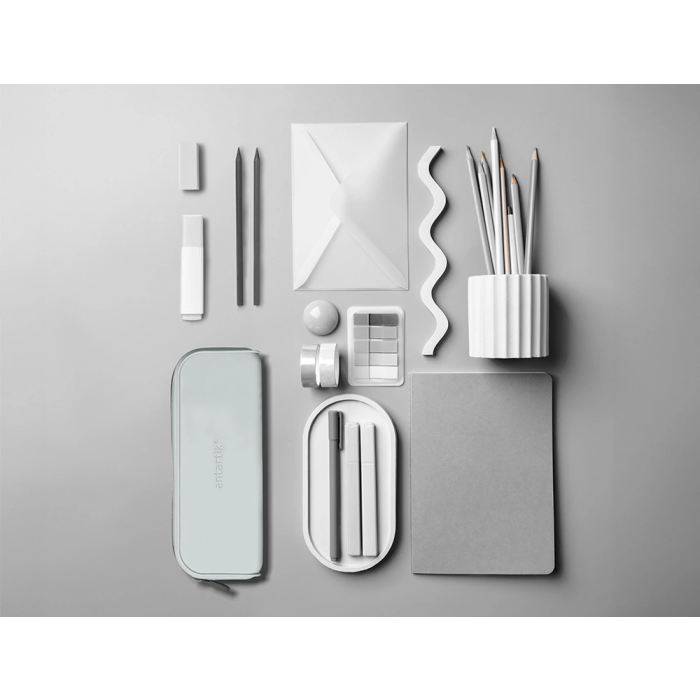 Antartik Prisma Estuche Portatodo Rectangular Silicona Soft Gris 185x50x75 mm 8 Antartik Prisma Estuche Portatodo Rectangular Silicona Soft Gris 185x50x75 mm 8