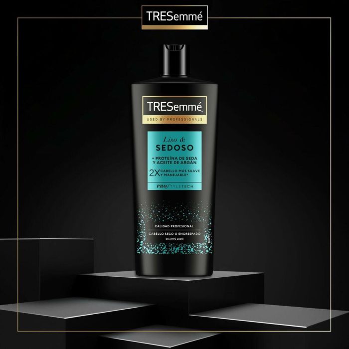 Tresemmé Champú Liso Sedoso Anti-Encrespamiento para Cabello Seco con Proteínas de Seda y Argán 685 ml 1 Tresemmé Champú Liso Sedoso Anti-Encrespamiento para Cabello Seco con Proteínas de Seda y Argán 685 ml 1