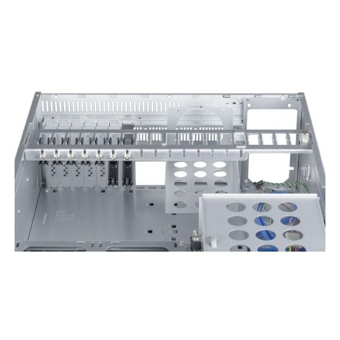 4HE Chieftec UNC-410S-B-U3-OP 9