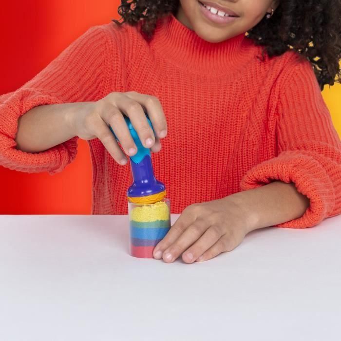Kinetic Sand ARC-EN-CIEL Arena Cinética 390g con 2 colores y 6 accesorios, no se seca ni desmorona, modelo aleatorio 3