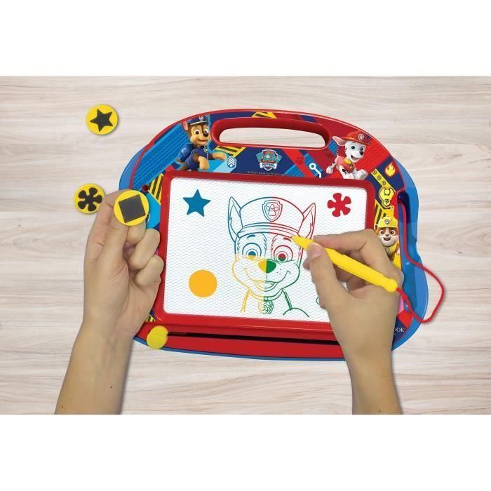 Lexibook PAT 'PATROUILLE Pizarra mágica A5 borrable | Bolígrafo y 3 sellos magnéticos (estrella, flor, cuadrado) multicolor 1 Lexibook PAT 'PATROUILLE Pizarra mágica A5 borrable | Bolígrafo y 3 sellos magnéticos (estrella, flor, cuadrado) multicolor 1