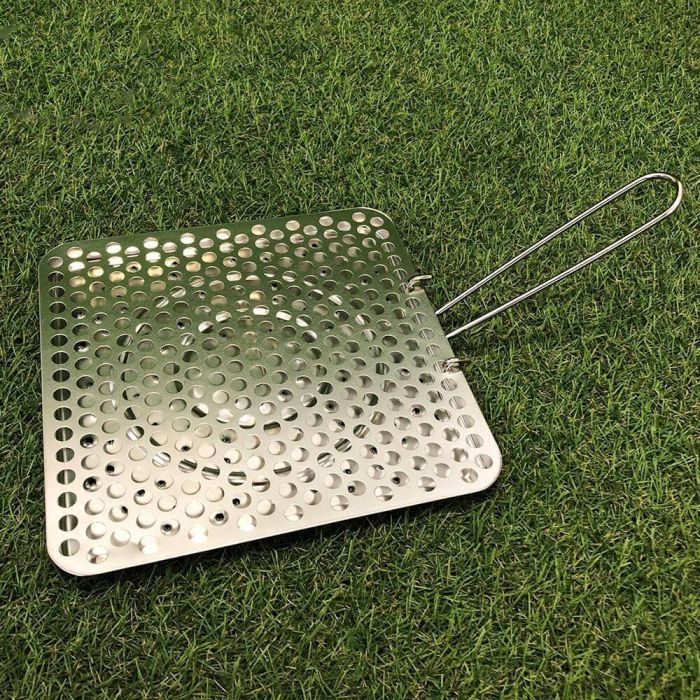 Quttin Tostador de Pan de Acero con Mango Plegable Medidas 20x20x1.2 cm 8