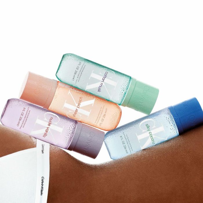 Calvin Klein CK Cotton Musk Body Mist 236 ml Unisex para Cuerpo y Cabello Hidratante Fragancia Suave Floral Almizcle 2 Calvin Klein CK Cotton Musk Body Mist 236 ml Unisex para Cuerpo y Cabello Hidratante Fragancia Suave Floral Almizcle 2