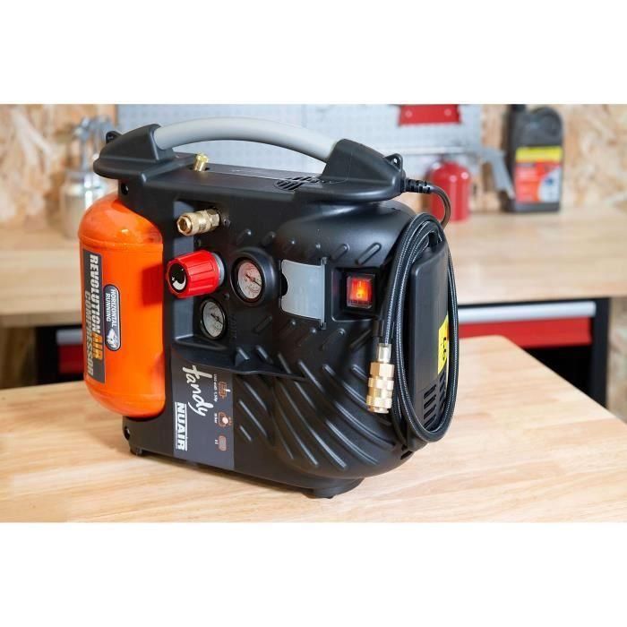 Compresor REVOLUTION'AIR - HANDY COMP. 5 L 1,5 HP + T + PGS + SBC + 3 PUNTAS 2 Compresor REVOLUTION'AIR - HANDY COMP. 5 L 1,5 HP + T + PGS + SBC + 3 PUNTAS 2