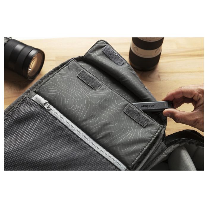 Kingston DataTraveler Max USB-C 3.2 1TB Negro 1000MB/s Lectura 900MB/s Escritura 8