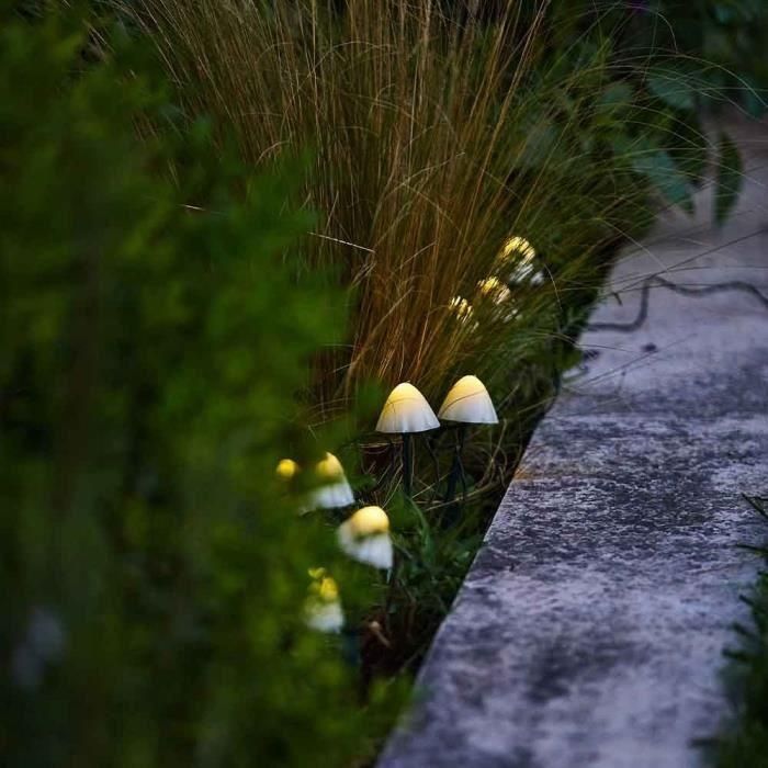 10 mini setas con luz solar para pinchar - LUMISKY - CHAMPY - 3,8 m - Iluminación de caminos - LED blanco cálido 2 10 mini setas con luz solar para pinchar - LUMISKY - CHAMPY - 3,8 m - Iluminación de caminos - LED blanco cálido 2