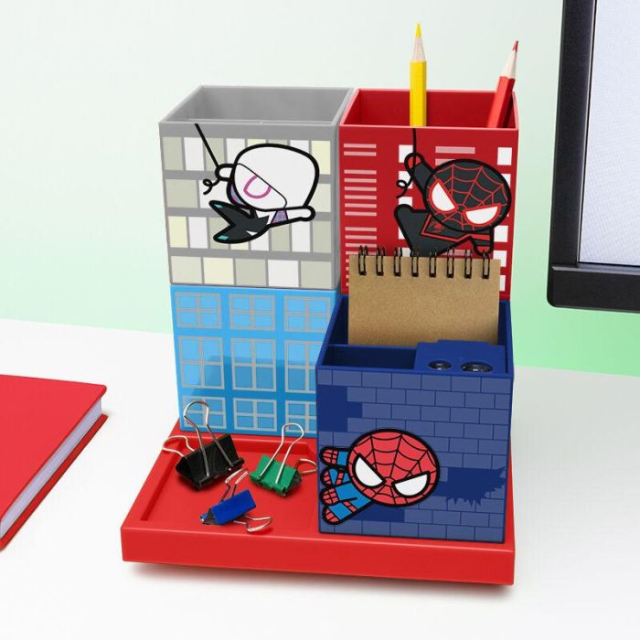 Paladone Organizador de Escritorio Modular Spider-Man con Sacapuntas y Base Rotatoria 2 Paladone Organizador de Escritorio Modular Spider-Man con Sacapuntas y Base Rotatoria 2