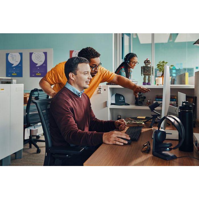 HP Voyager Focus 2 Auriculares Estéreo Bluetooth USB-C-C con Adaptador USB-C/A y Base de Carga para Llamadas y Conferencia 5 HP Voyager Focus 2 Auriculares Estéreo Bluetooth USB-C-C con Adaptador USB-C/A y Base de Carga para Llamadas y Conferencia 5