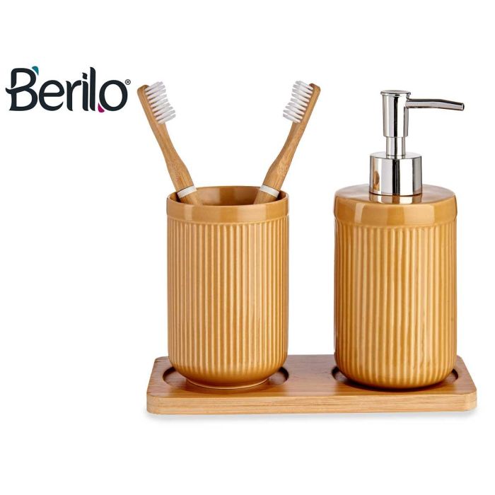 Set de Baño Cerámica 2 Piezas Camel con Bandeja de Bambú - Berilo 9x18.5x20 cm (6 Unidades) 4 Set de Baño Cerámica 2 Piezas Camel con Bandeja de Bambú - Berilo 9x18.5x20 cm (6 Unidades) 4