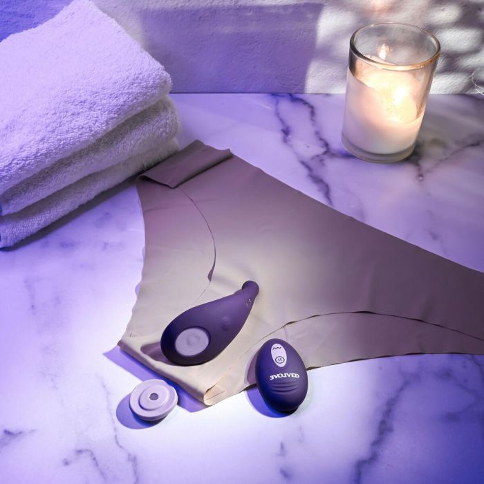 Vibrador Evolved Panty Party Morado 15 Vibrador Evolved Panty Party Morado 15