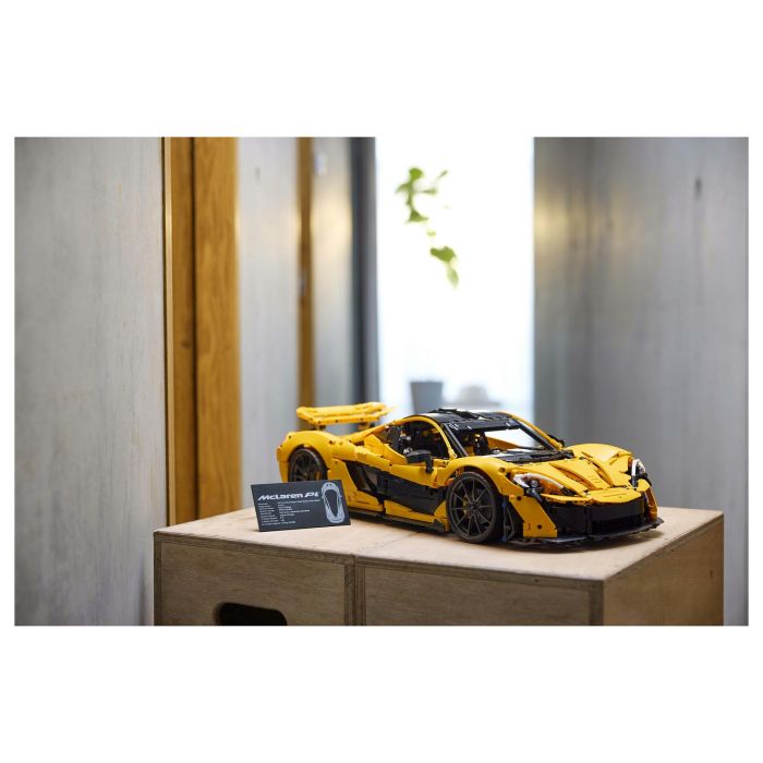 Lego 42172 McLaren P1 - Kit de Modelo de Hiperdeportivo para Adultos Entusiastas de Vehículos 20
