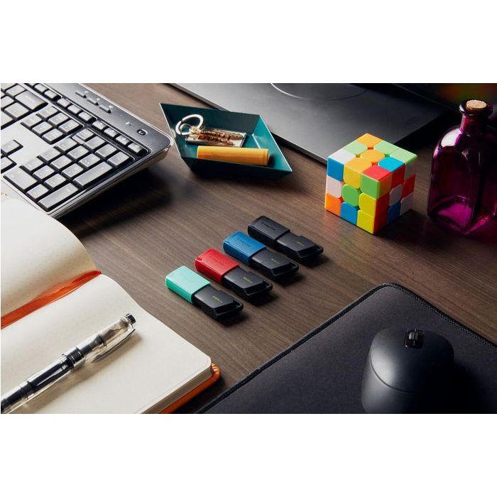 Kingston 64GB USB3.2 Gen 1 DataTraveler Exodia M (Black + Blue) 9 Kingston 64GB USB3.2 Gen 1 DataTraveler Exodia M (Black + Blue) 9