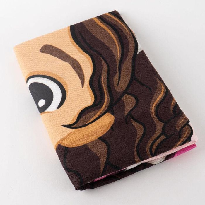 Toalla La Casita de Muñecas de Gabby microfibra 1