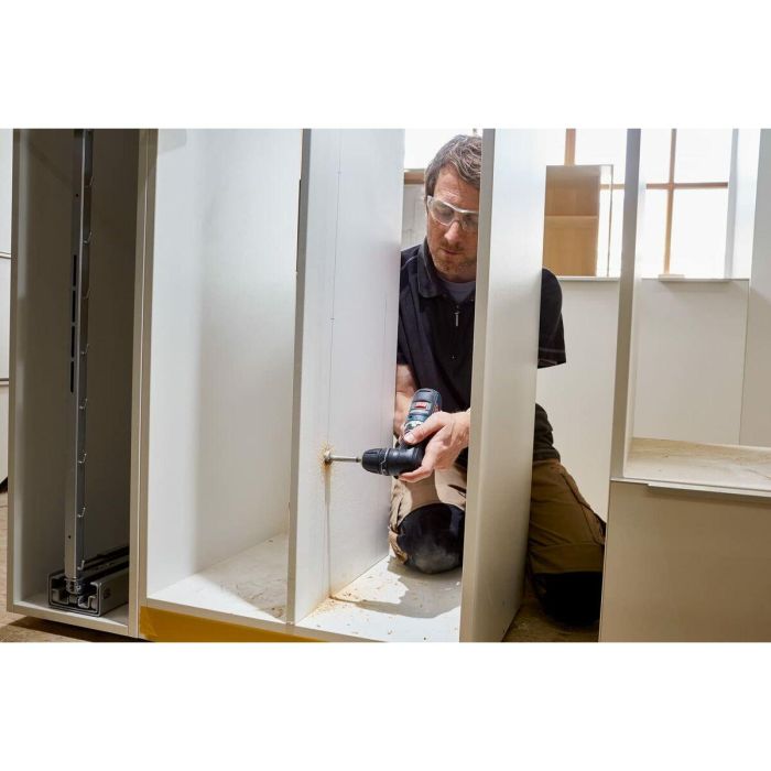 Bosch Professional Taladro GSR 12V-35 FC con 2 Baterías 3.0 Ah + Cargador GAL 12V-40 y Maletín L-Boxx 3 Bosch Professional Taladro GSR 12V-35 FC con 2 Baterías 3.0 Ah + Cargador GAL 12V-40 y Maletín L-Boxx 3