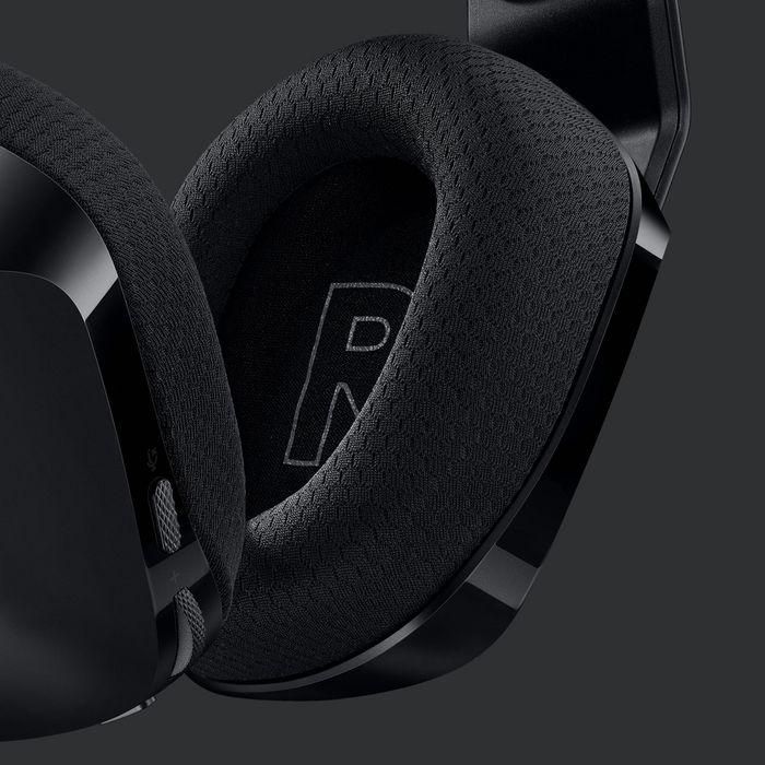 Logitech G733 LIGHTSPEED Wireless RGB Gaming Headset 2 Logitech G733 LIGHTSPEED Wireless RGB Gaming Headset 2