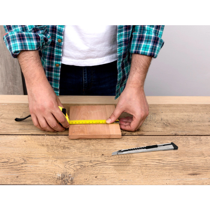 Q-connect Cortador Metálico Estrecho con Funda y Clip, Cuchilla 9 mm XD-46, Bolsa 1 Unidad 6