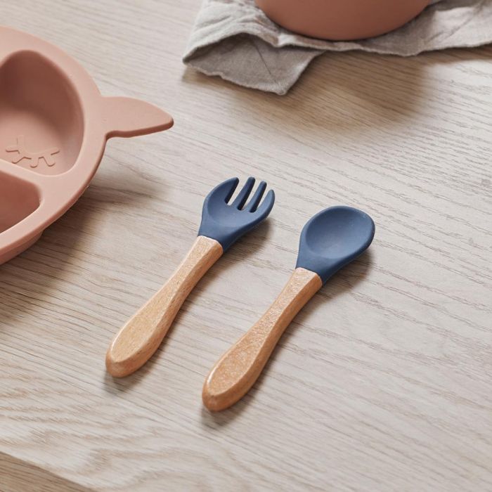 Tom et Zoe Juego de 2 Cubiertos para Bebé Puericultura - Gris, Amarillo, Rosa, Azul 1 Tom et Zoe Juego de 2 Cubiertos para Bebé Puericultura - Gris, Amarillo, Rosa, Azul 1