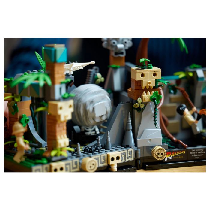 LEGO 77015 Indiana Jones Templo del Ídolo Dorado Juego de Construcción con 1545 Piezas para Mayores de 18 Años 27